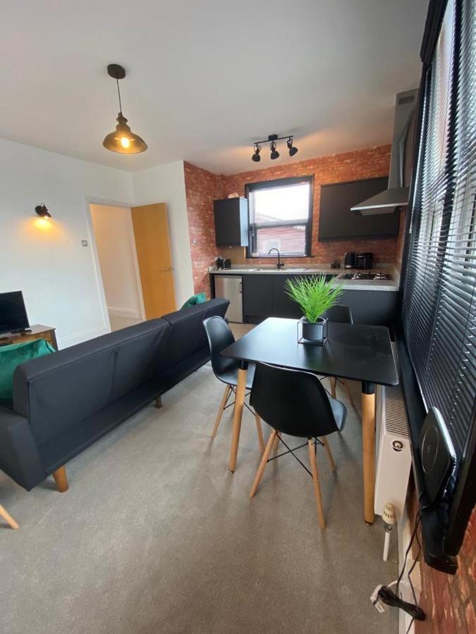 1 Bed Flat With Parking Near Town Centre Apartment Emsworth Ngoại thất bức ảnh